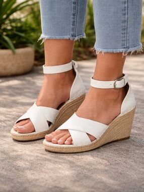 Dalson White Leather Espadrille Sandals, Size 8.5